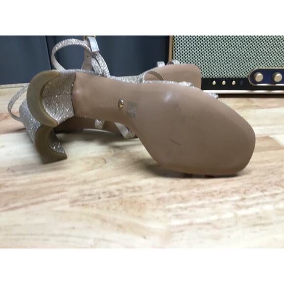 Pelle Moda Sandals Womens 7.5M Silver Glitter Open Toe Block Heel Buckle Closure - Picture 6 of 8